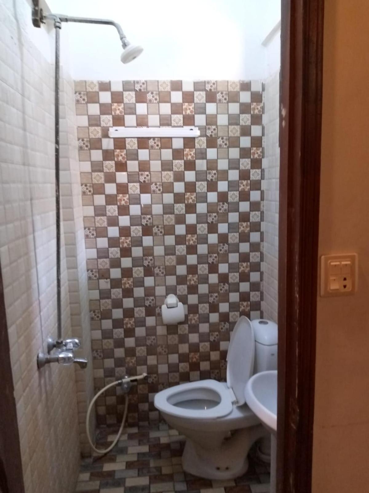 Goho Rooms Badar Karáčí Exteriér fotografie