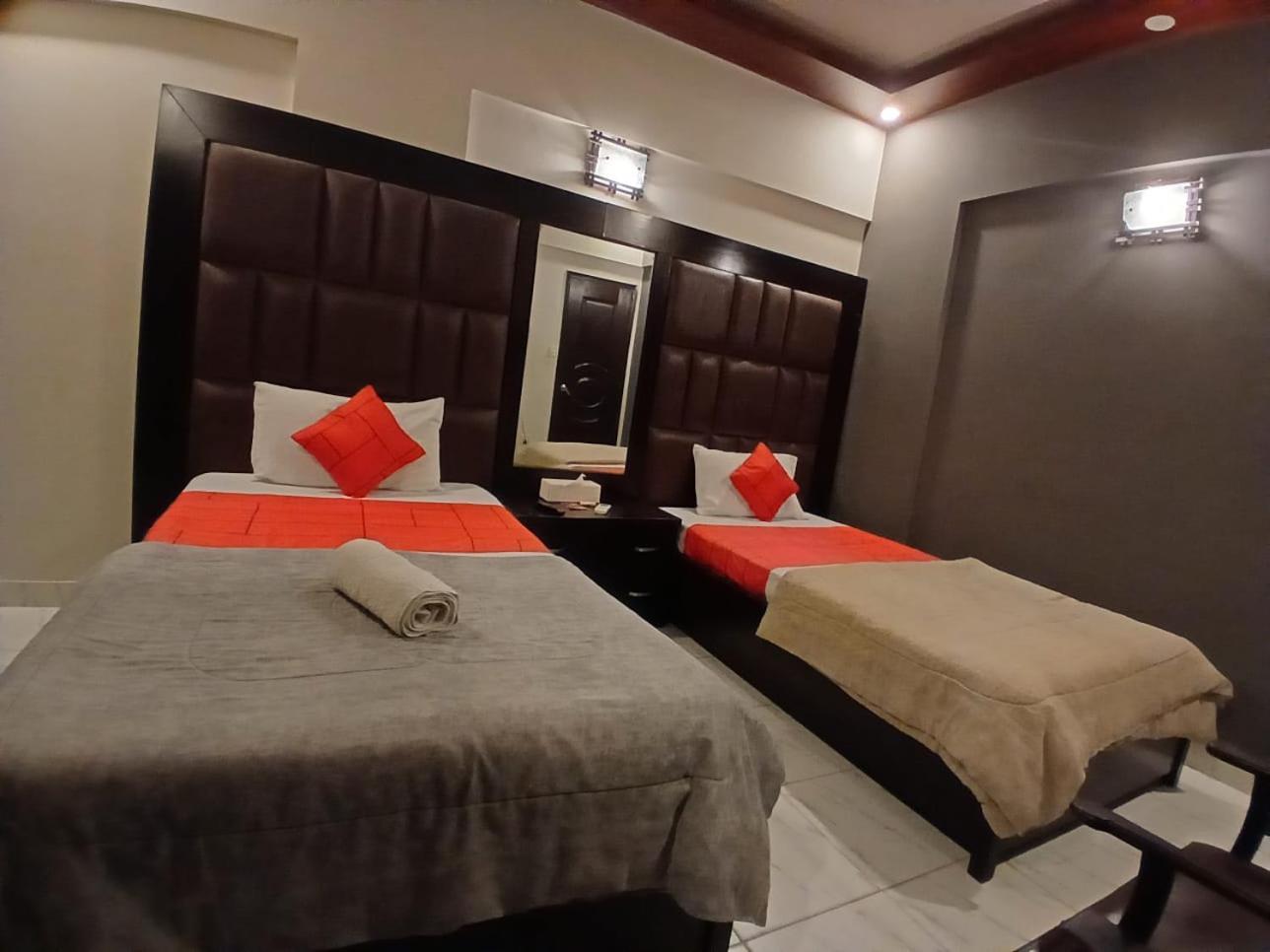 Goho Rooms Badar Karáčí Exteriér fotografie