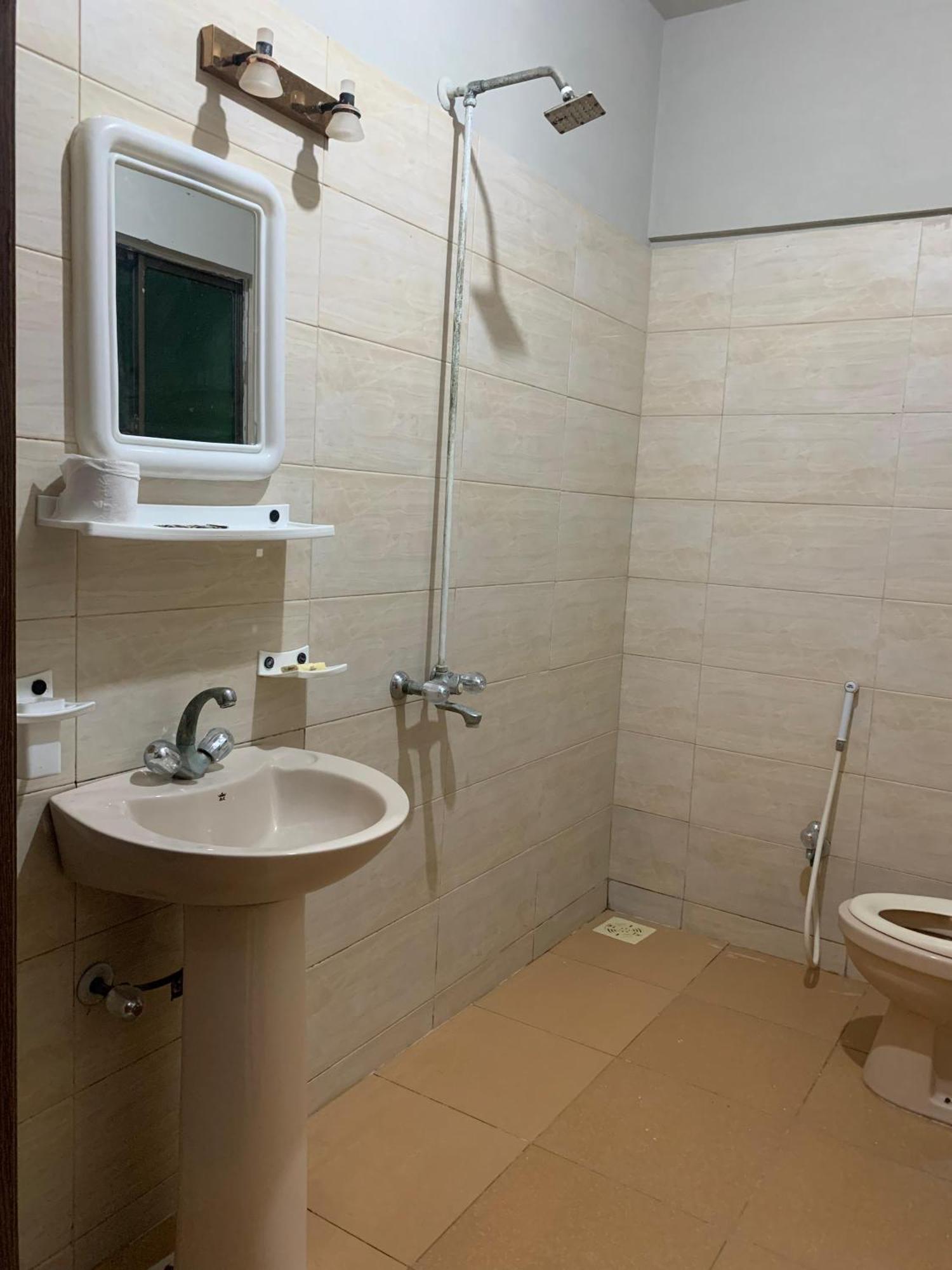 Goho Rooms Badar Karáčí Exteriér fotografie