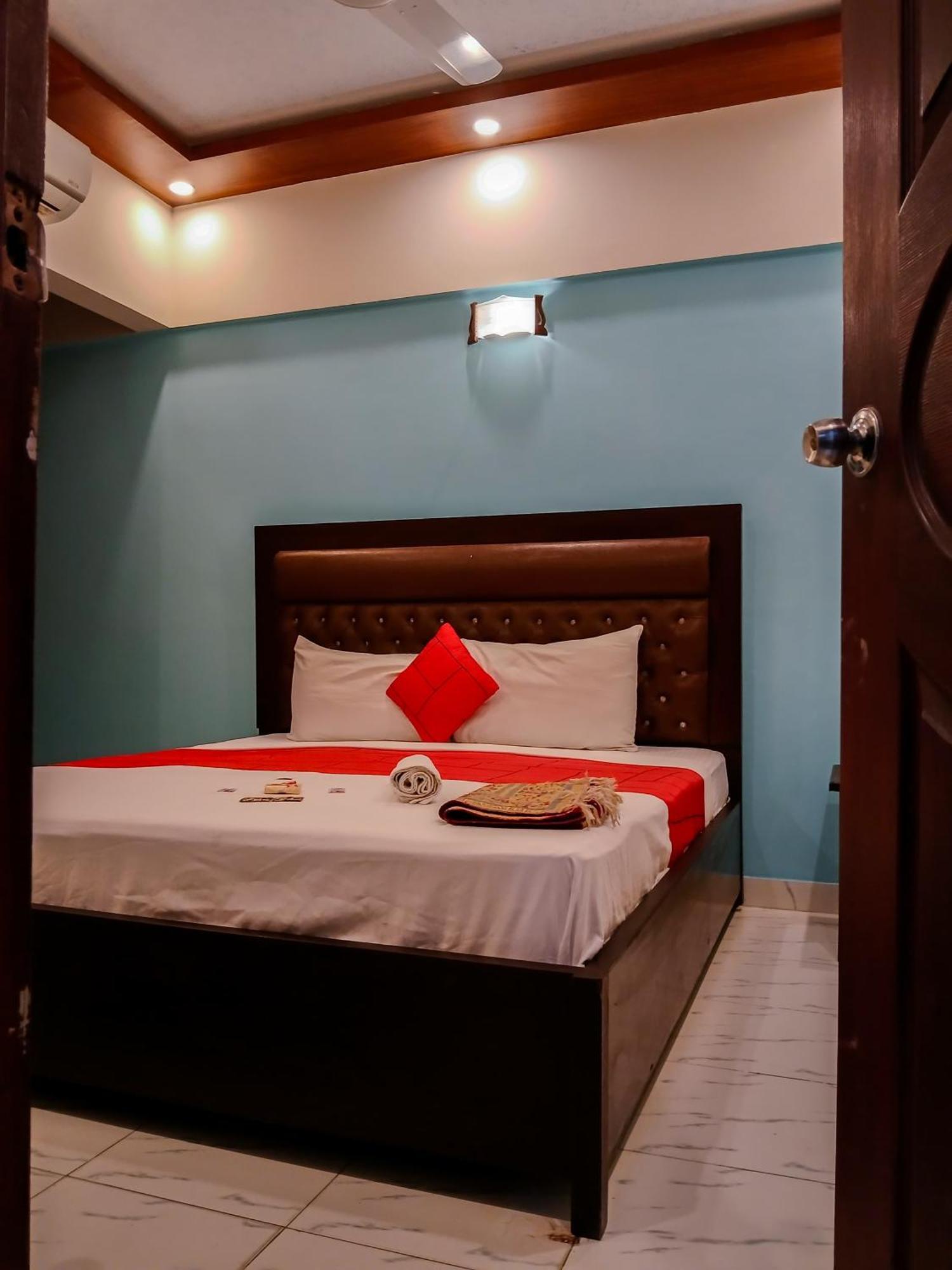 Goho Rooms Badar Karáčí Exteriér fotografie